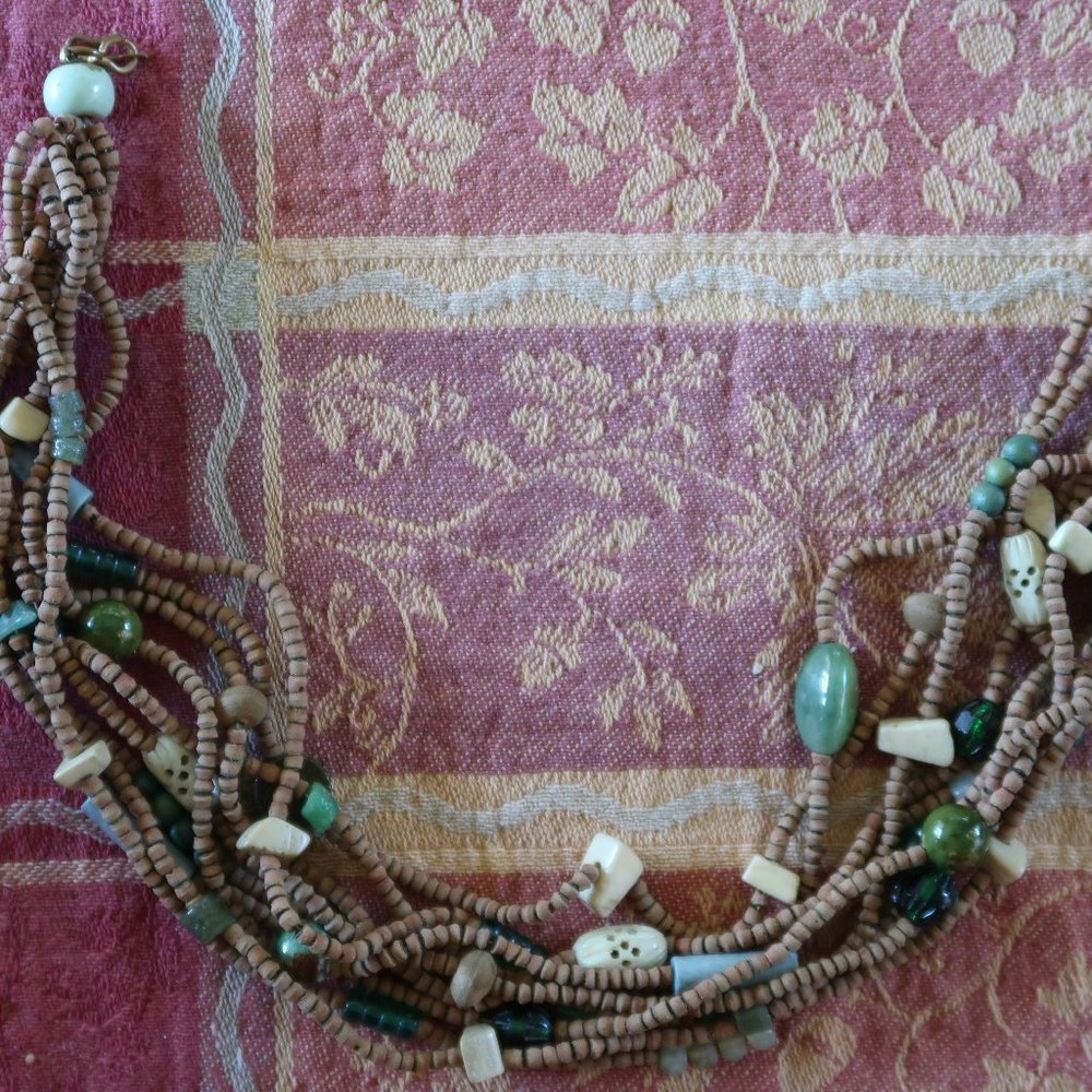 Ten Strand Wood and Plastic African-Style Beaded Necklace (16 Inches)